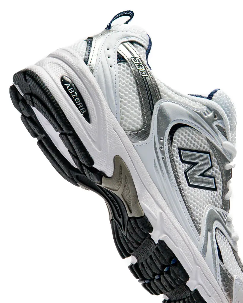 new-balance-mr-530-sg-white-blue-mr530sg-footwear _ sneaker-packshots-150.webp