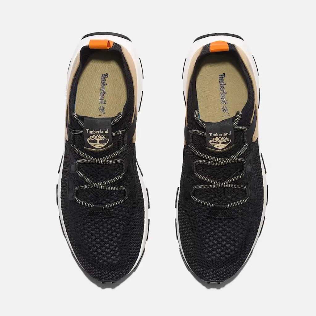 Winsor-Trail-Laceup-Low-Trainer-for-Men-in-Black (1).webp