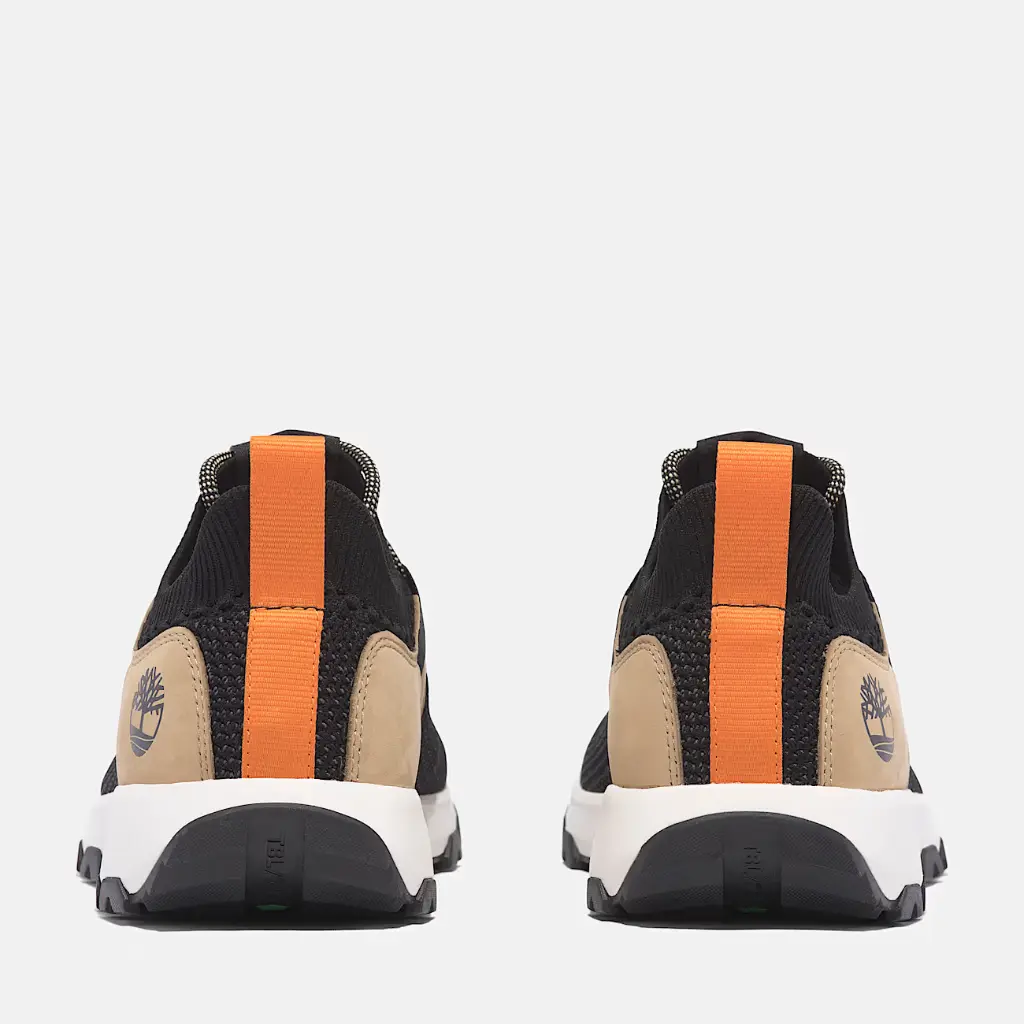 Winsor-Trail-Laceup-Low-Trainer-for-Men-in-Black (4).webp