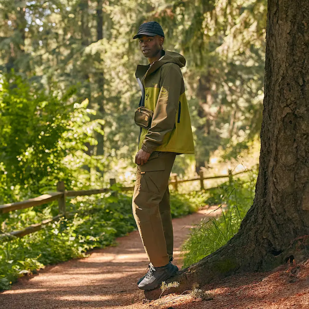 Mens-Motion-Access-Low-LaceUp-Sneaker (2).webp