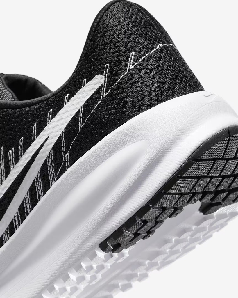 WhatsApp Image 2025-08-11 at 17.05.10 (1).jpeg