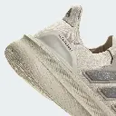 JQ2906_42_detail.webp