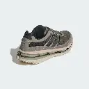 JQ8746_05_standard.webp