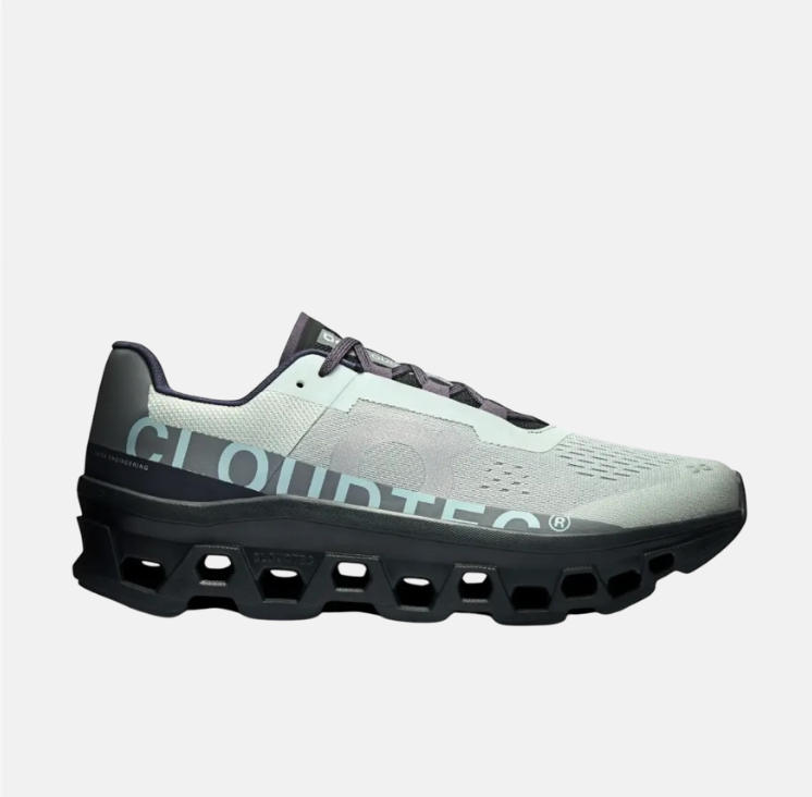 ON CLOUDMONSTER 61.97656