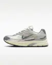 NIKE INTIAROR HQ1179-001